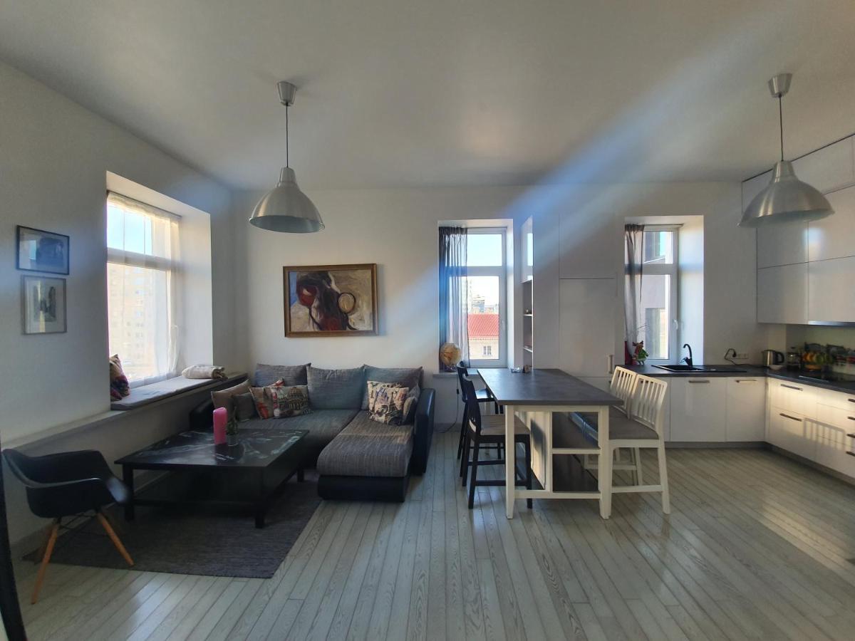 Vilnius Apartment With Stained Glass Екстер'єр фото