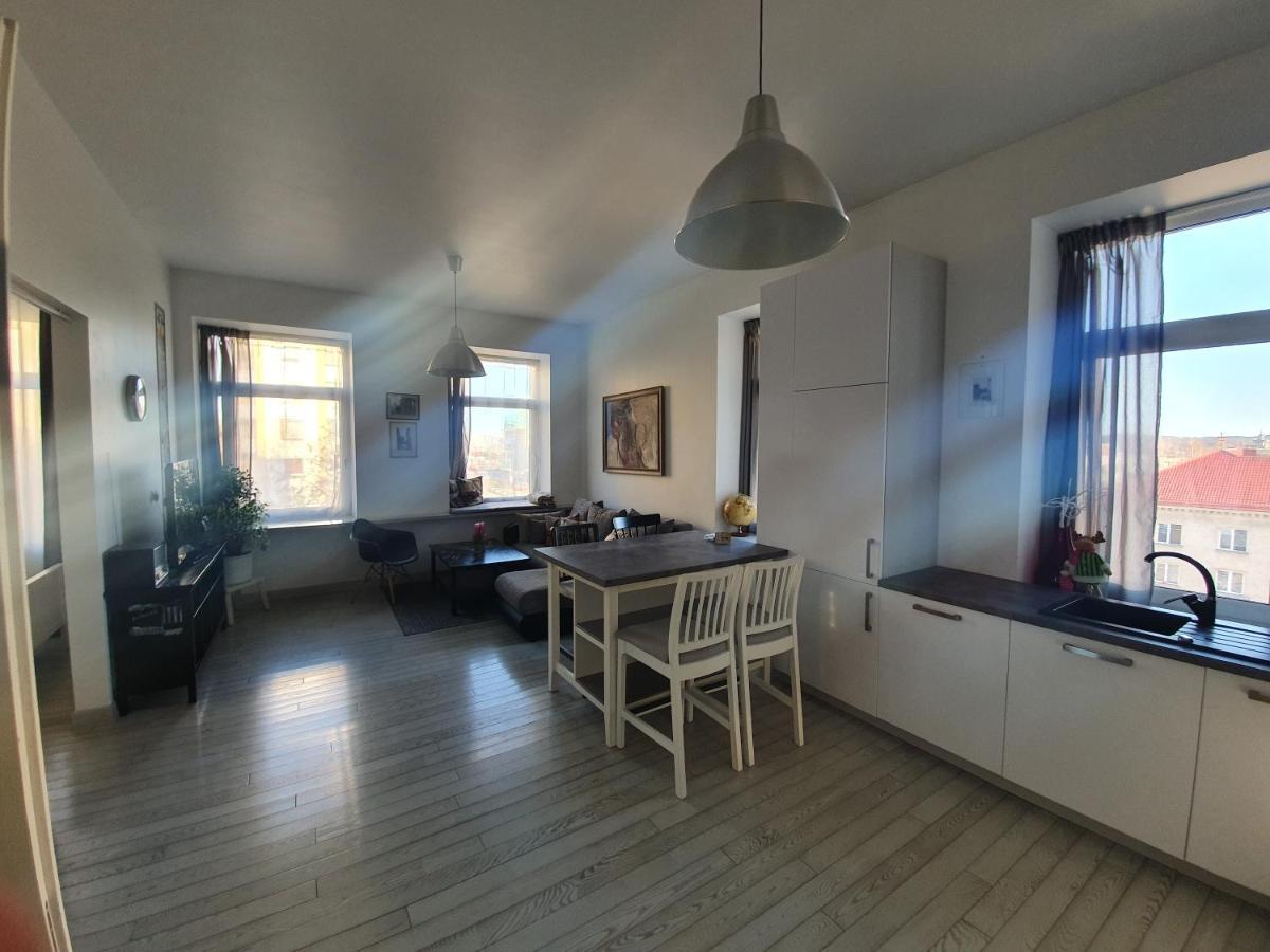 Vilnius Apartment With Stained Glass Екстер'єр фото