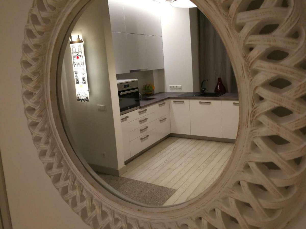Vilnius Apartment With Stained Glass Екстер'єр фото