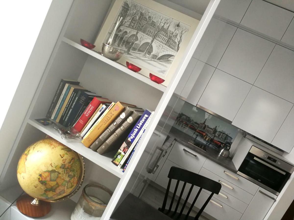 Vilnius Apartment With Stained Glass Екстер'єр фото